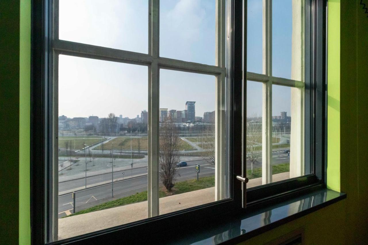 Dora Riverside Modern Apartment With Private Parking Turin Extérieur photo