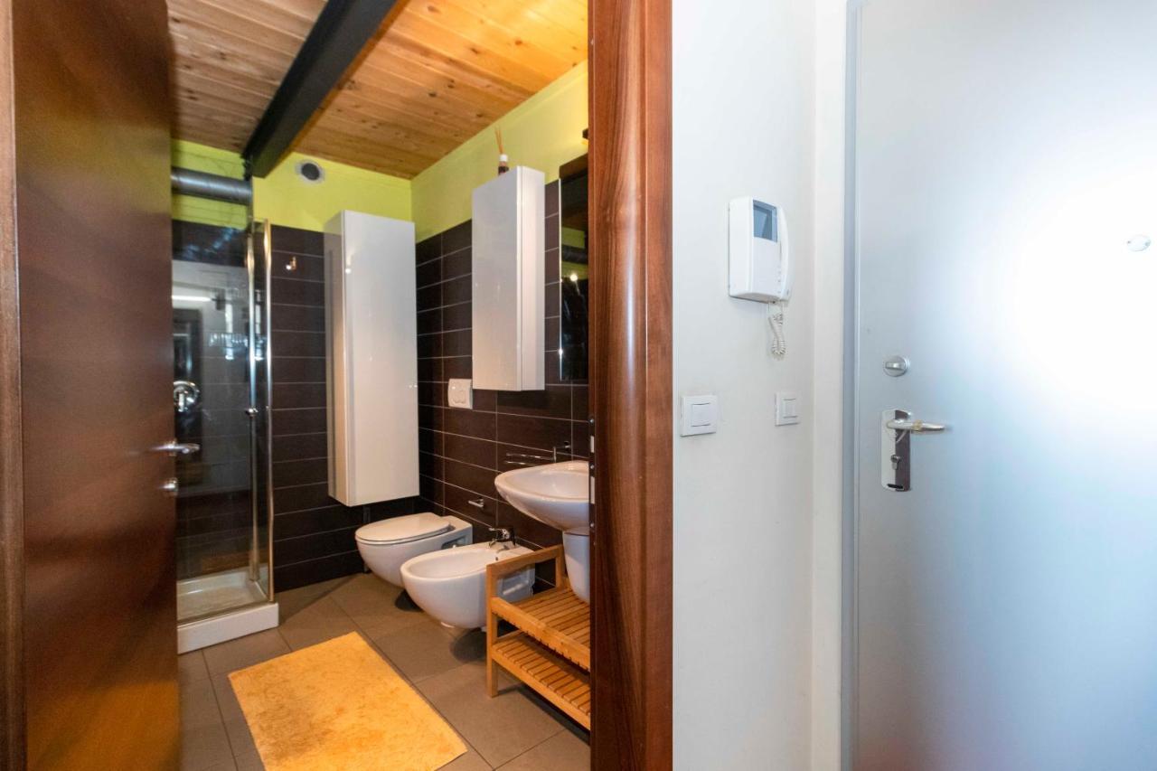 Dora Riverside Modern Apartment With Private Parking Turin Extérieur photo