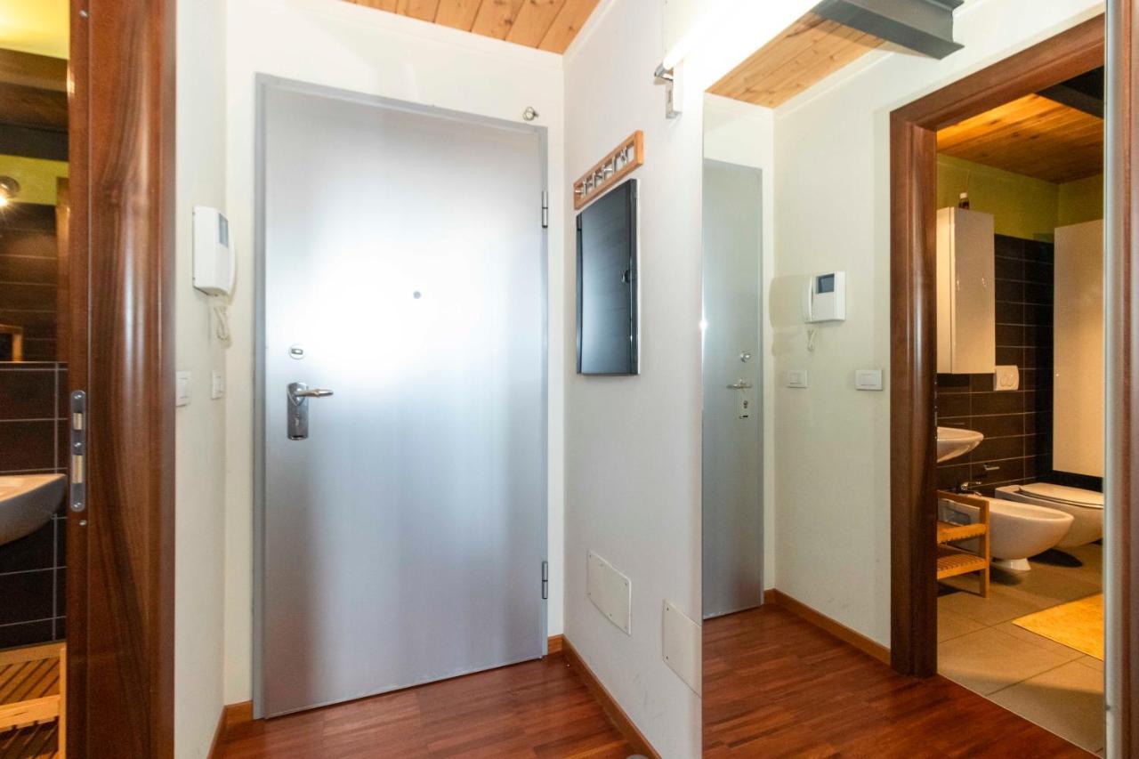 Dora Riverside Modern Apartment With Private Parking Turin Extérieur photo