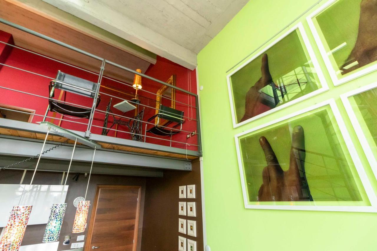Dora Riverside Modern Apartment With Private Parking Turin Extérieur photo