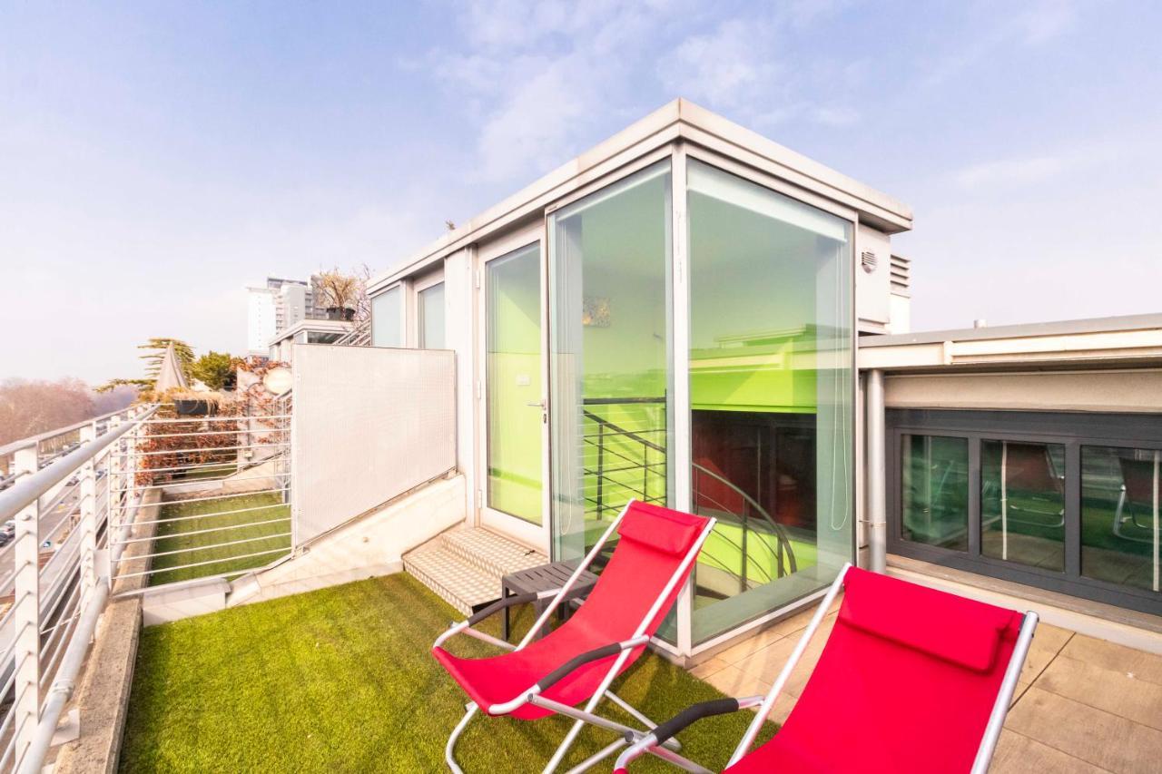 Dora Riverside Modern Apartment With Private Parking Turin Extérieur photo